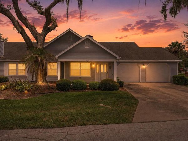 925 BEVERLY HARBORS DRIVE , LEESBURG, FL 34748