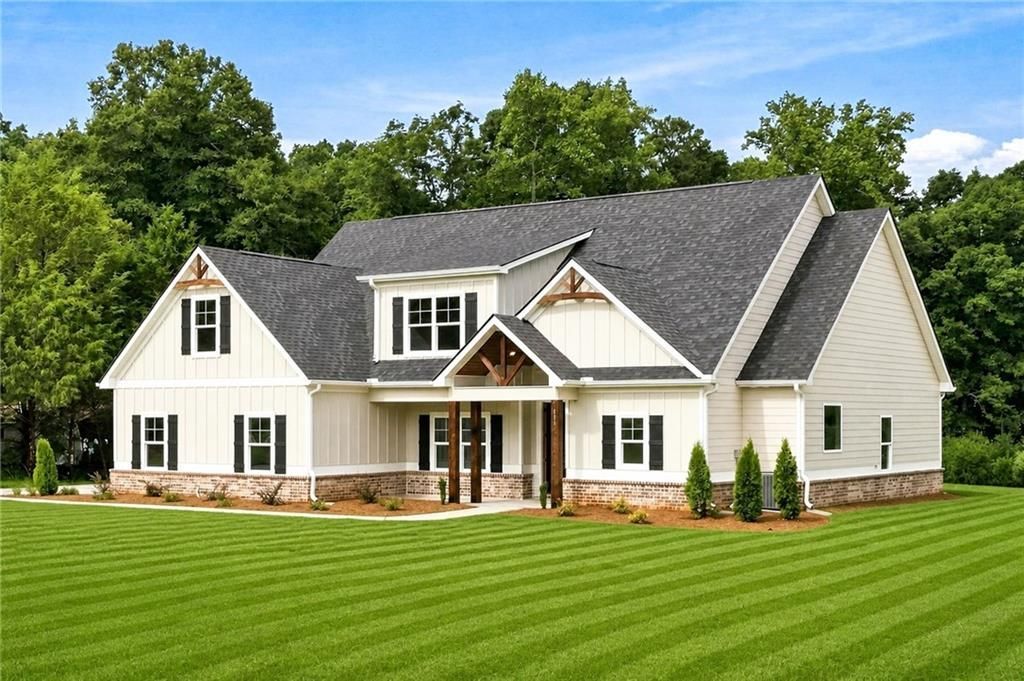 133 Twin Oaks Drive  Hampton, GA 30228