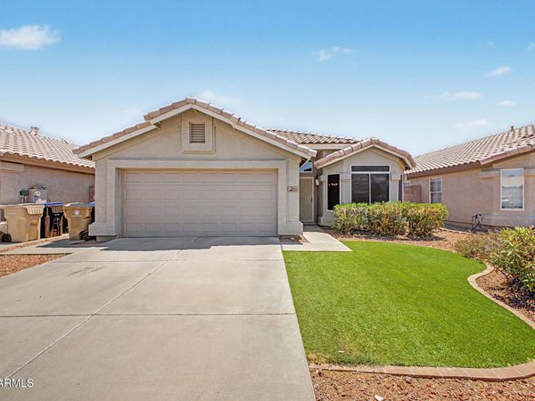 8621 W DAVIS Road, Peoria, AZ 85382