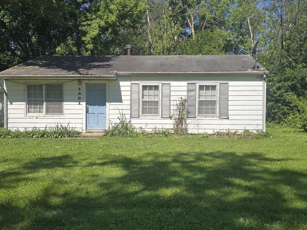 1801 Clover Lane , Champaign, IL 61821