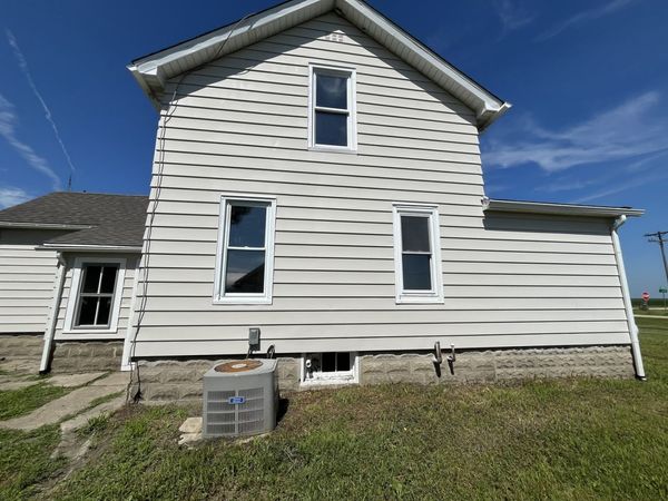 2503 Herman Road , Ashton, IL 61006