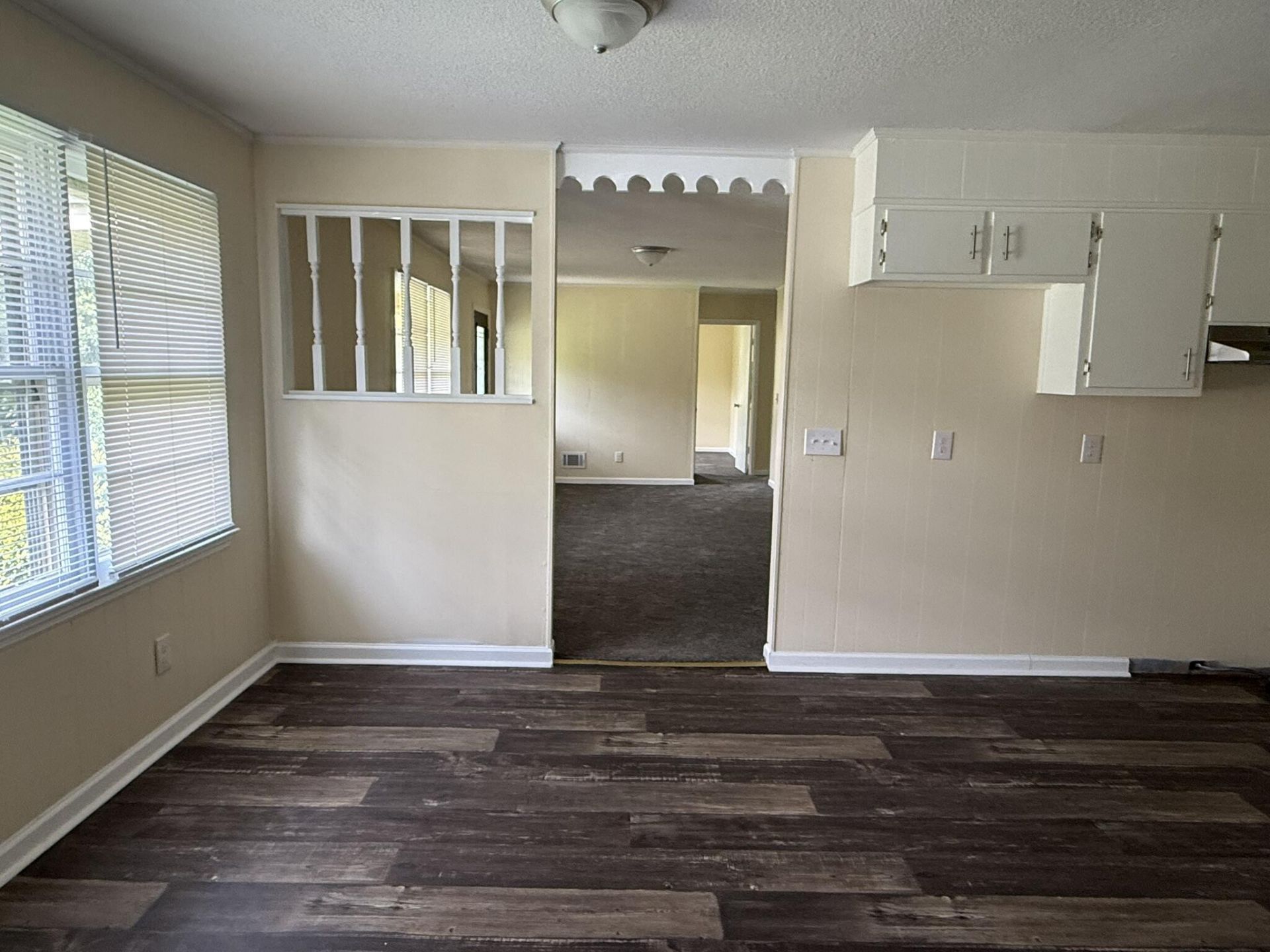 220 Eastwood Circle Photo 11
