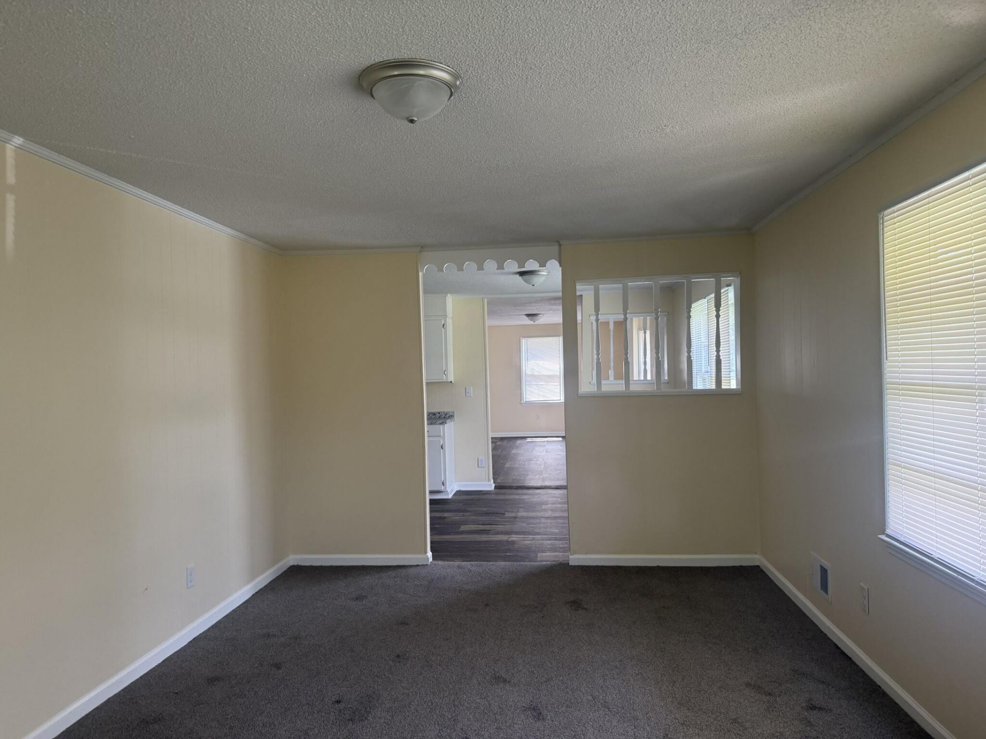 220 Eastwood Circle Photo 14