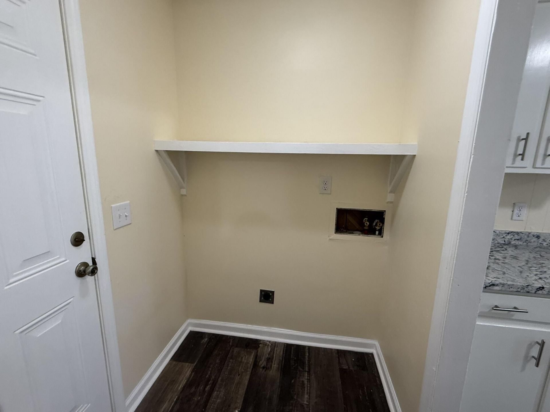 220 Eastwood Circle Photo 29