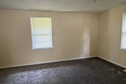 220 Eastwood Circle photo 4