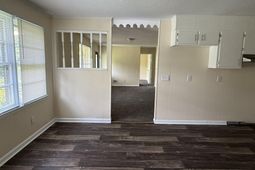 220 Eastwood Circle photo 4