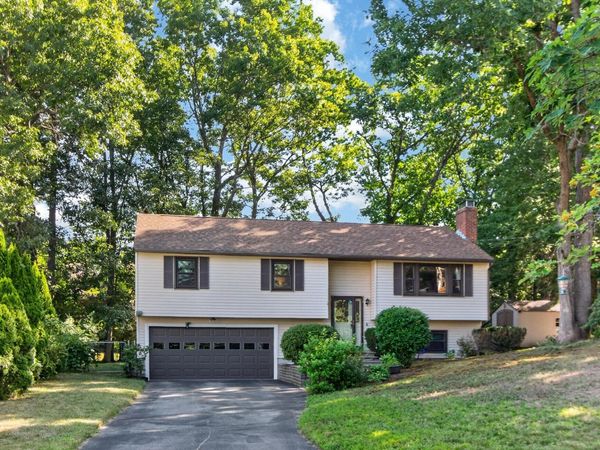 21 Hazel Avenue, Nashua, NH 03062