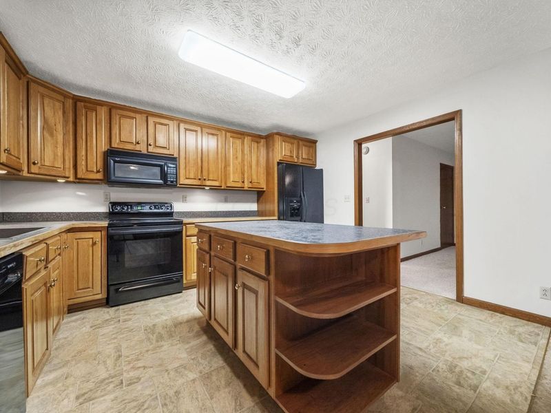 7378 Beecher Road SW, Pataskala, OH 43062 Photo 10