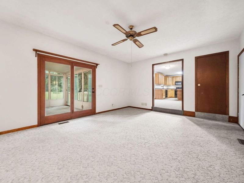 7378 Beecher Road SW, Pataskala, OH 43062 Photo 14