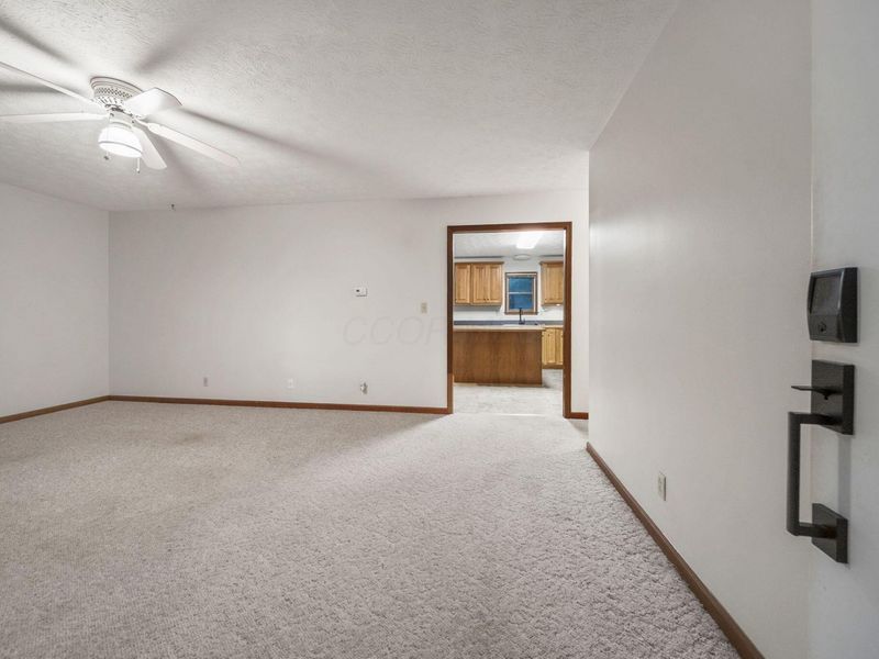 7378 Beecher Road SW, Pataskala, OH 43062 Photo 16