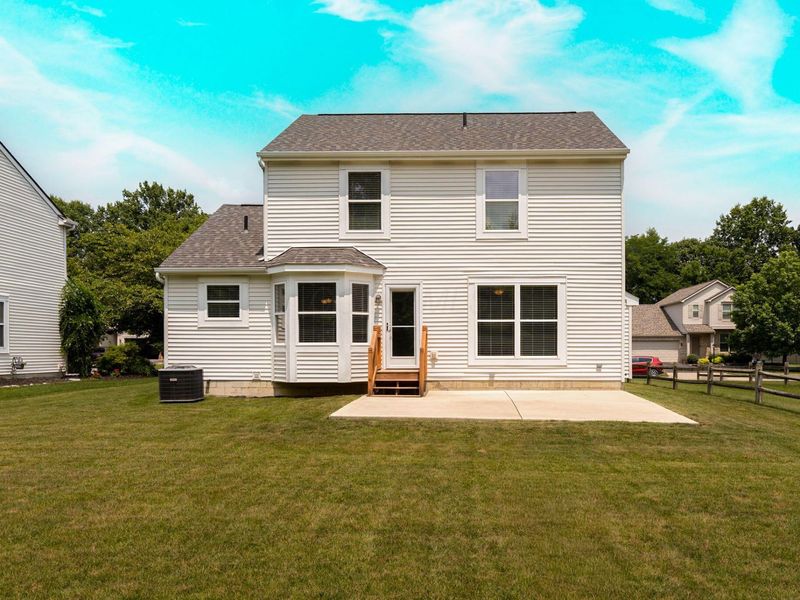 7590 Covington Springs Court, Westerville, OH 43082 Photo 2