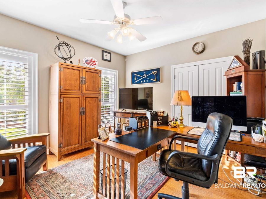 Property Image 32