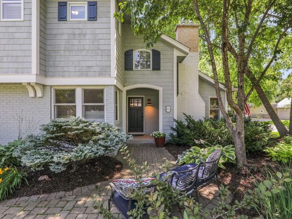 15 Maple Hill Road, Hopkins, MN 55343