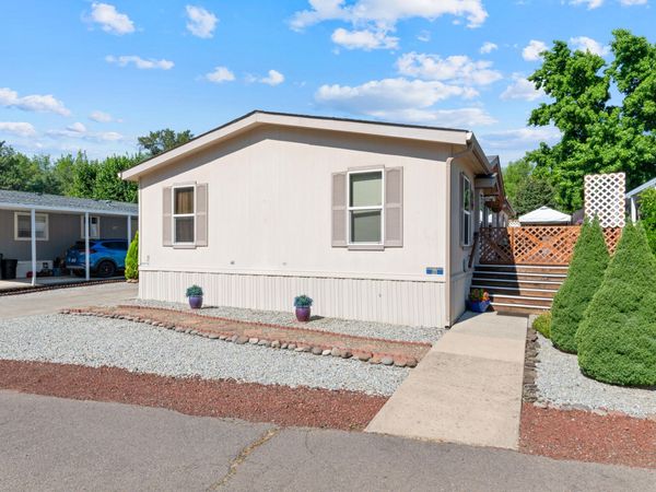 21 Brophy Way, UNIT 18, Shady Cove, OR 97539