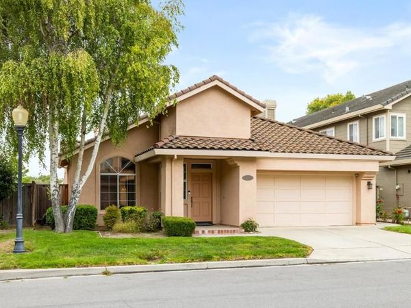 17755 Riverbend Road , Salinas, CA 93908