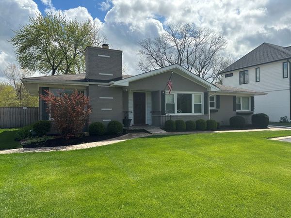 308 E 55th Street , Hinsdale, IL 60521