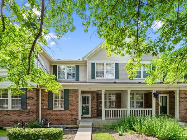 642 W Moreland Avenue , Addison, IL 60101