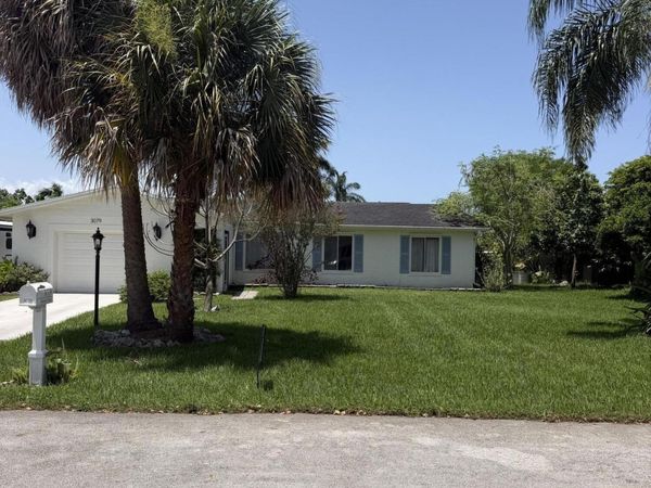 3079 Indian Trail, Lake Worth, FL 33462