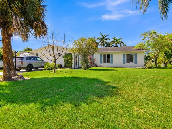 3079 Indian Trail, Lake Worth, FL 33462