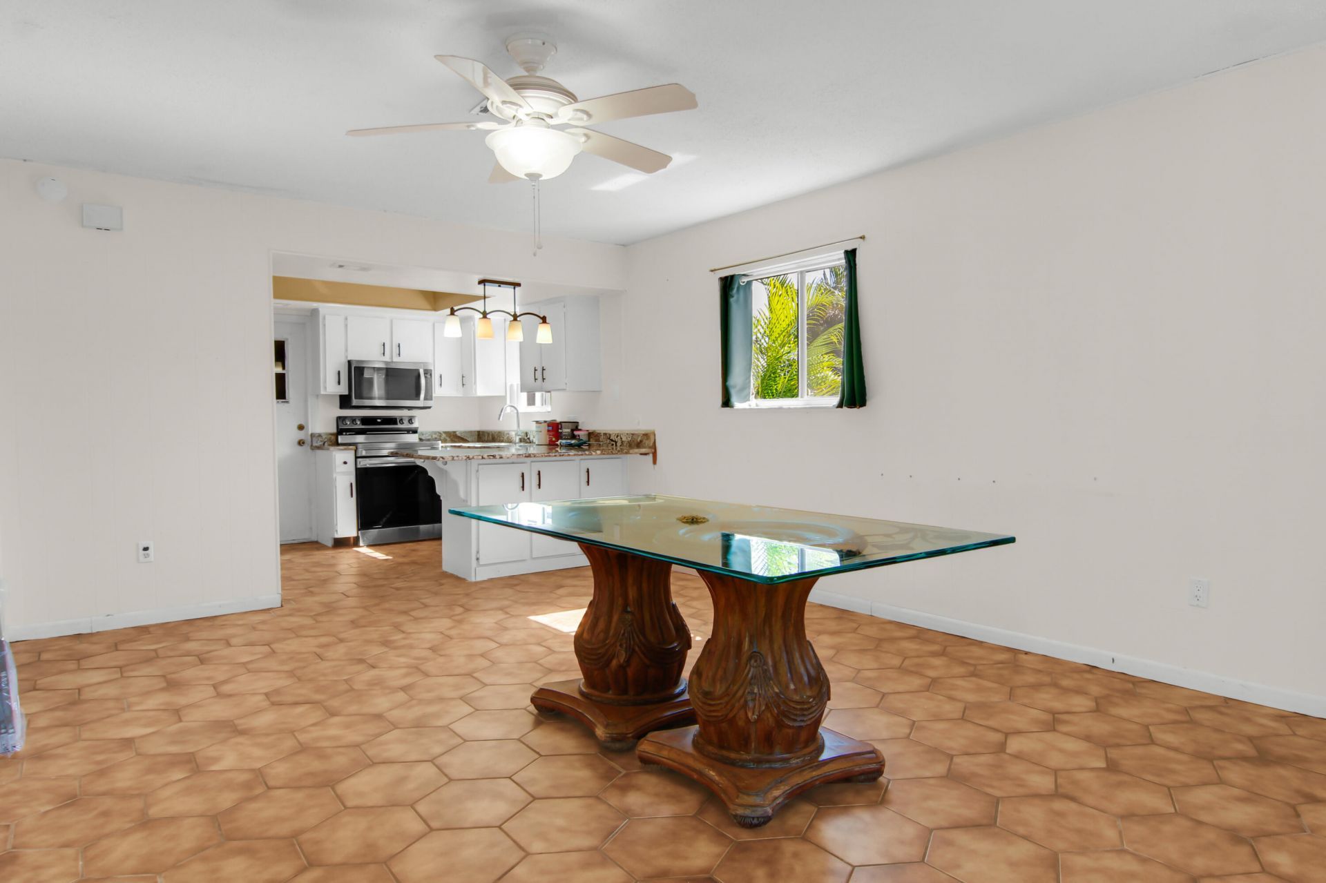 3079 Indian Trail, Lake Worth, FL 33462 Photo
