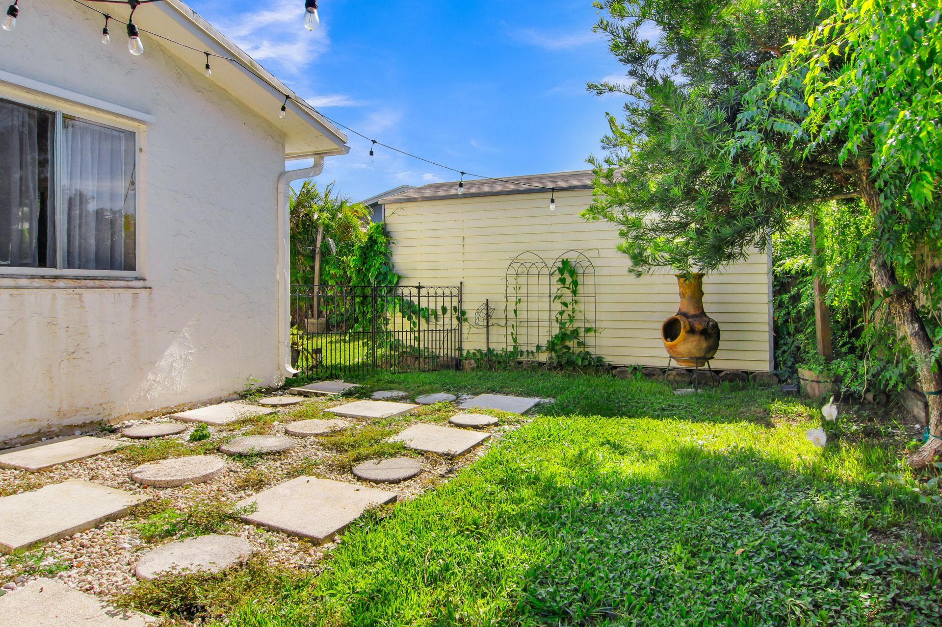 3079 Indian Trail, Lake Worth, FL 33462 Photo