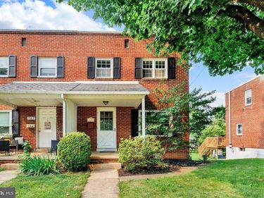 729 SKYLINE DRIVE, LANCASTER, PA 17601