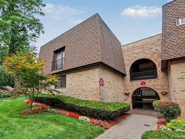 352 Central Park Avenue , Unit D11, Scarsdale, NY 10583