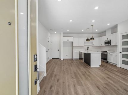 2067 Freya Walk, Sacramento, CA 95835 Photo
