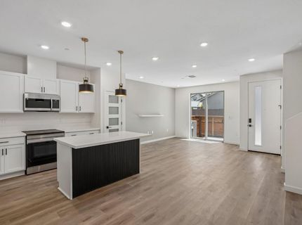2067 Freya Walk, Sacramento, CA 95835 Photo