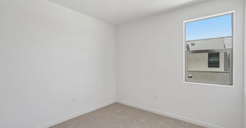 2067 Freya Walk, Sacramento, CA 95835 Photo