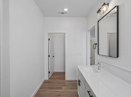 2067 Freya Walk, Sacramento, CA 95835 Photo