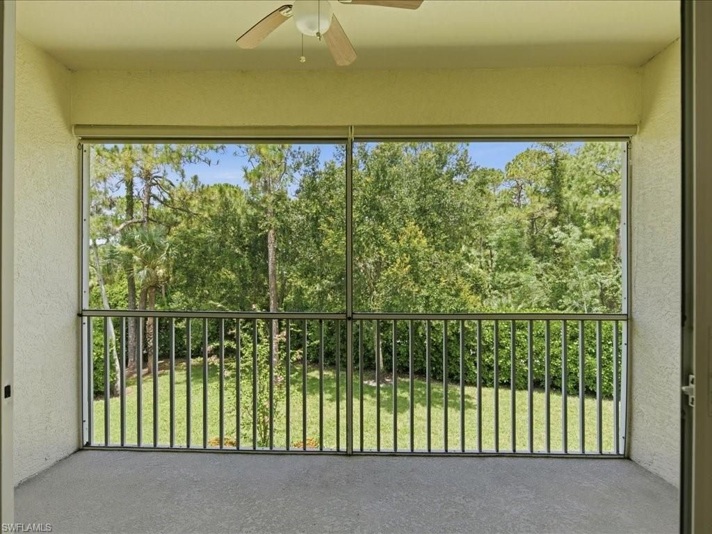 600 Luisa Ct, Unit 4, Naples, FL 34104 Photo