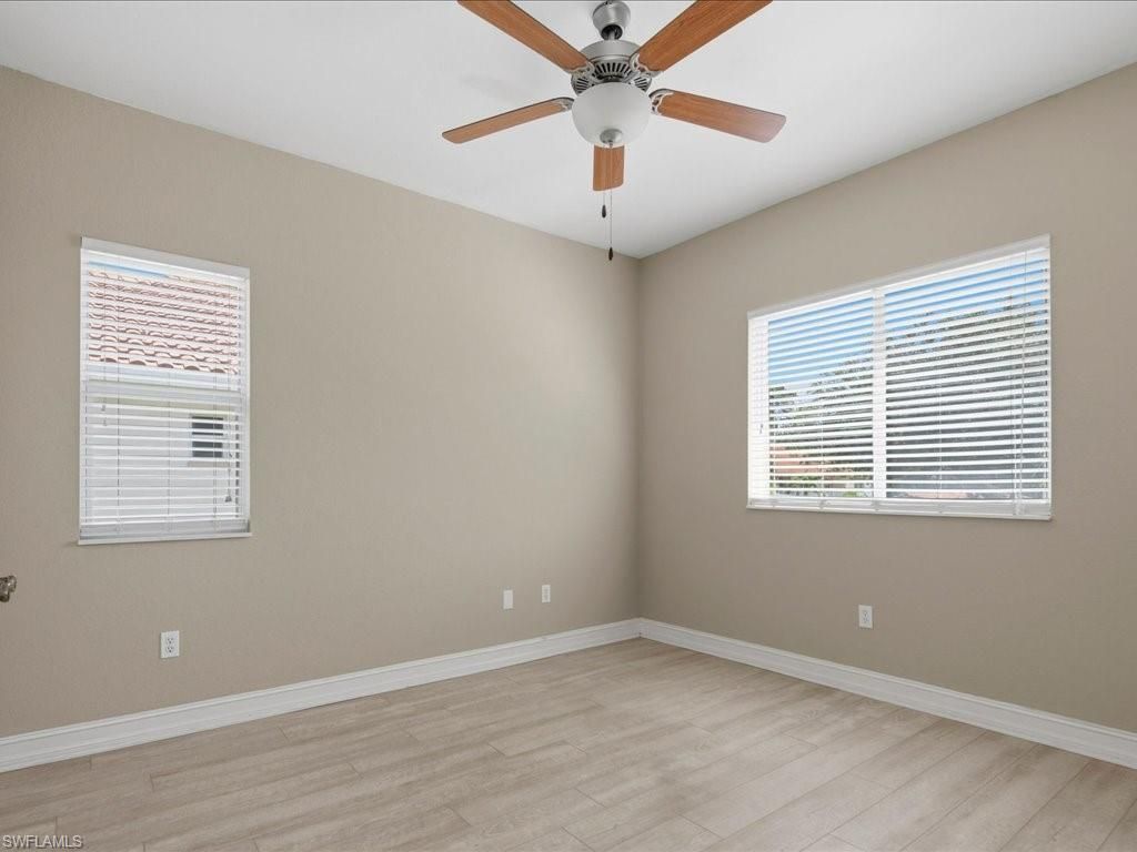 600 Luisa Ct, Unit 4, Naples, FL 34104 Photo