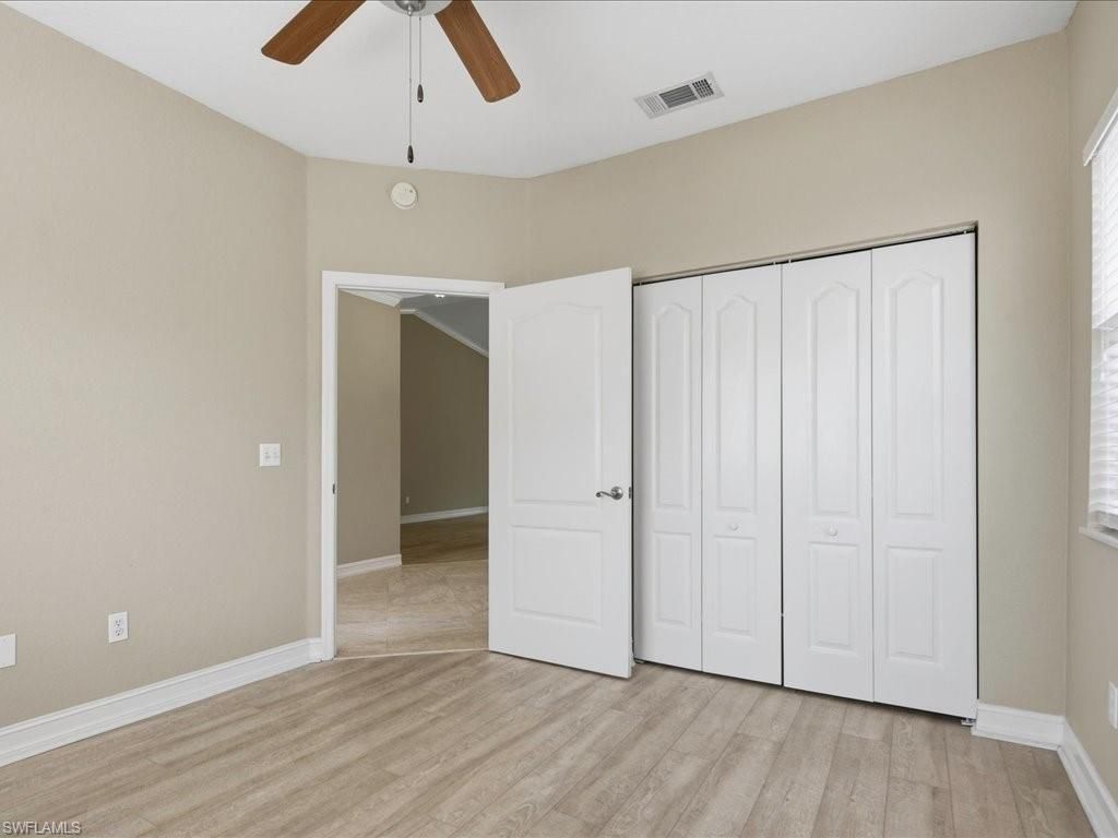 600 Luisa Ct, Unit 4, Naples, FL 34104 Photo