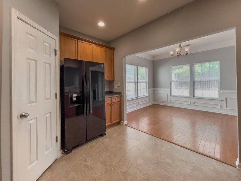 121 Valentin Drive Photo 10