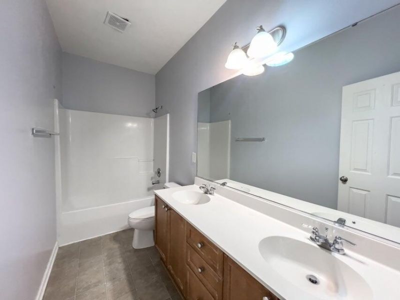 121 Valentin Drive Photo 15