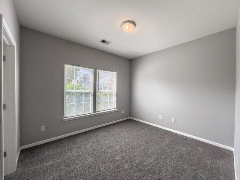 121 Valentin Drive Photo 17
