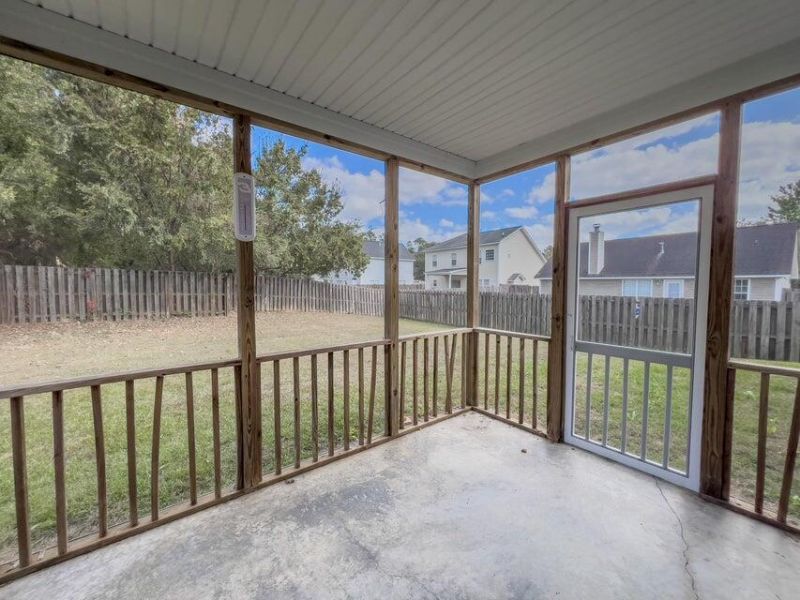 121 Valentin Drive Photo 19