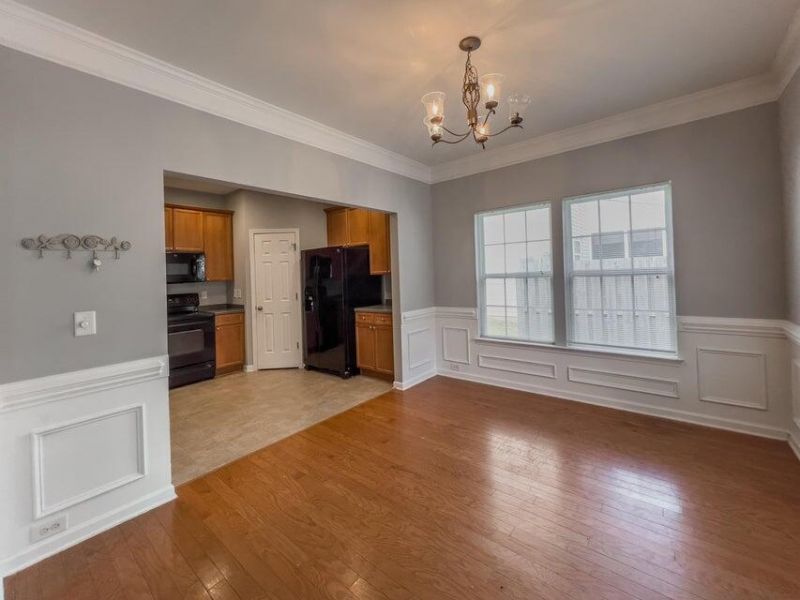 121 Valentin Drive Photo 5