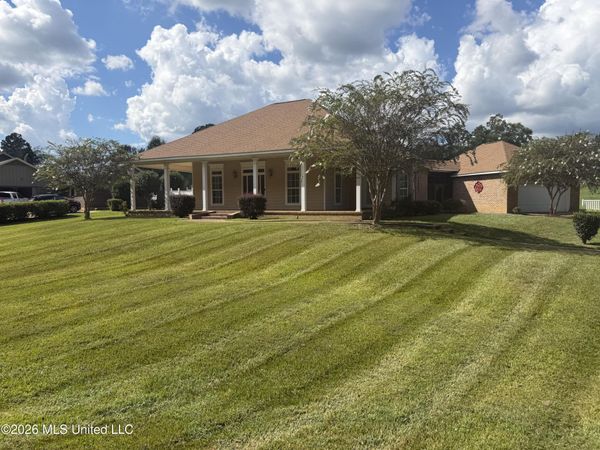 2104 Cheyenne Drive, McComb, MS 39648