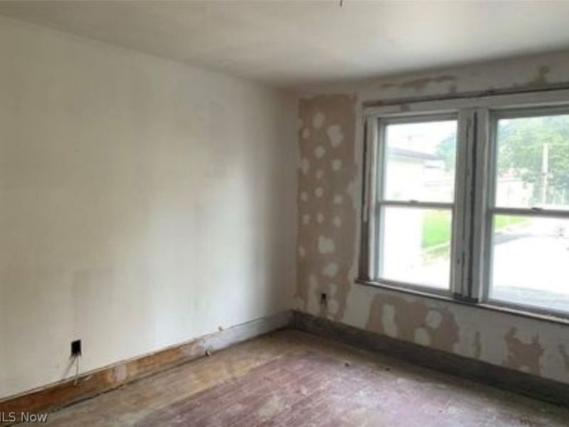 3636 E 65th Street, Cleveland, OH 44105 Photo 8
