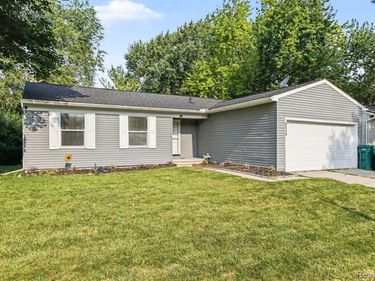5540 New Meadow Drive, Ypsilanti Twp, MI 48197