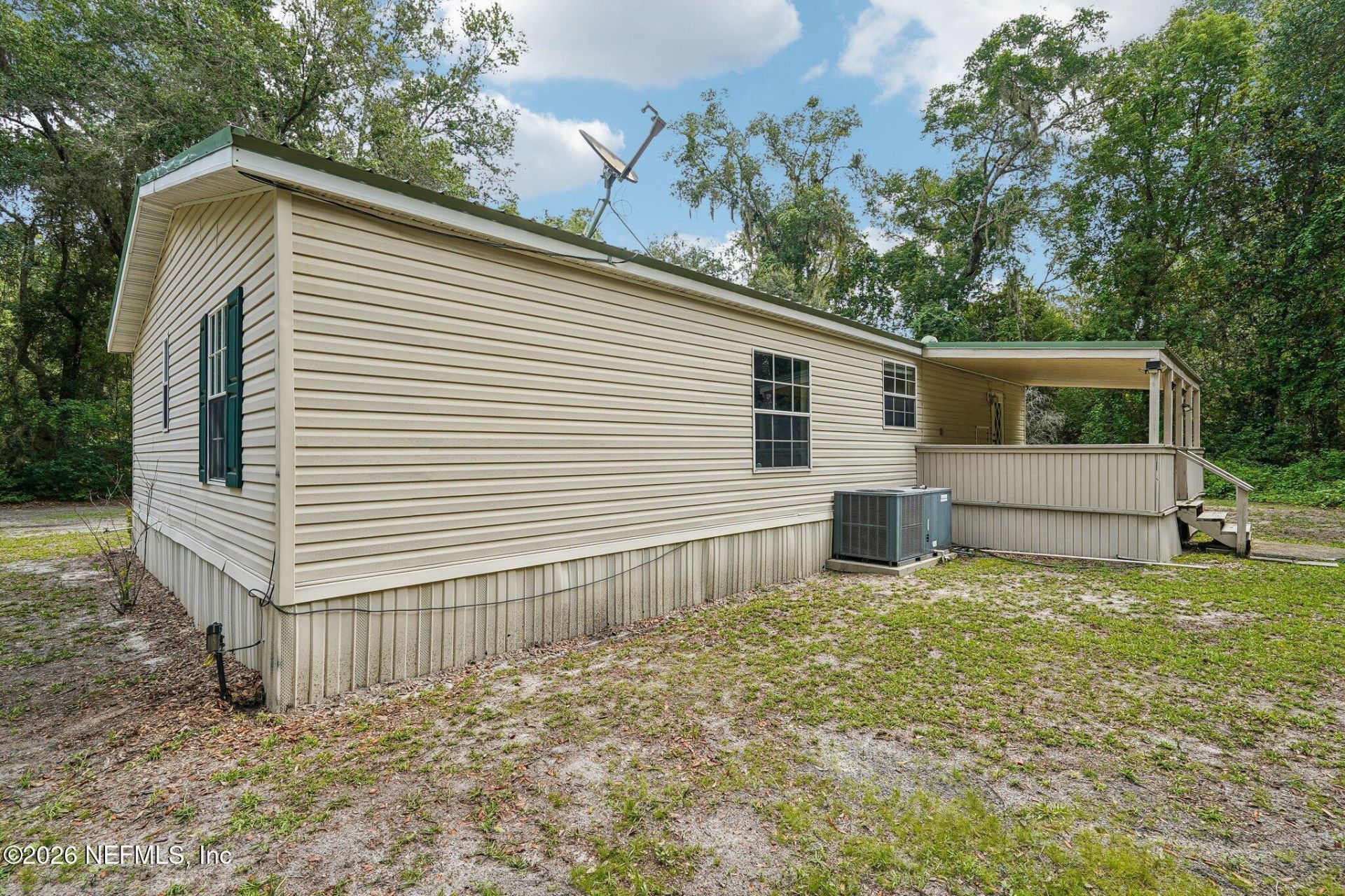 403 E Indiana Street, Florahome, FL 32140 Photo