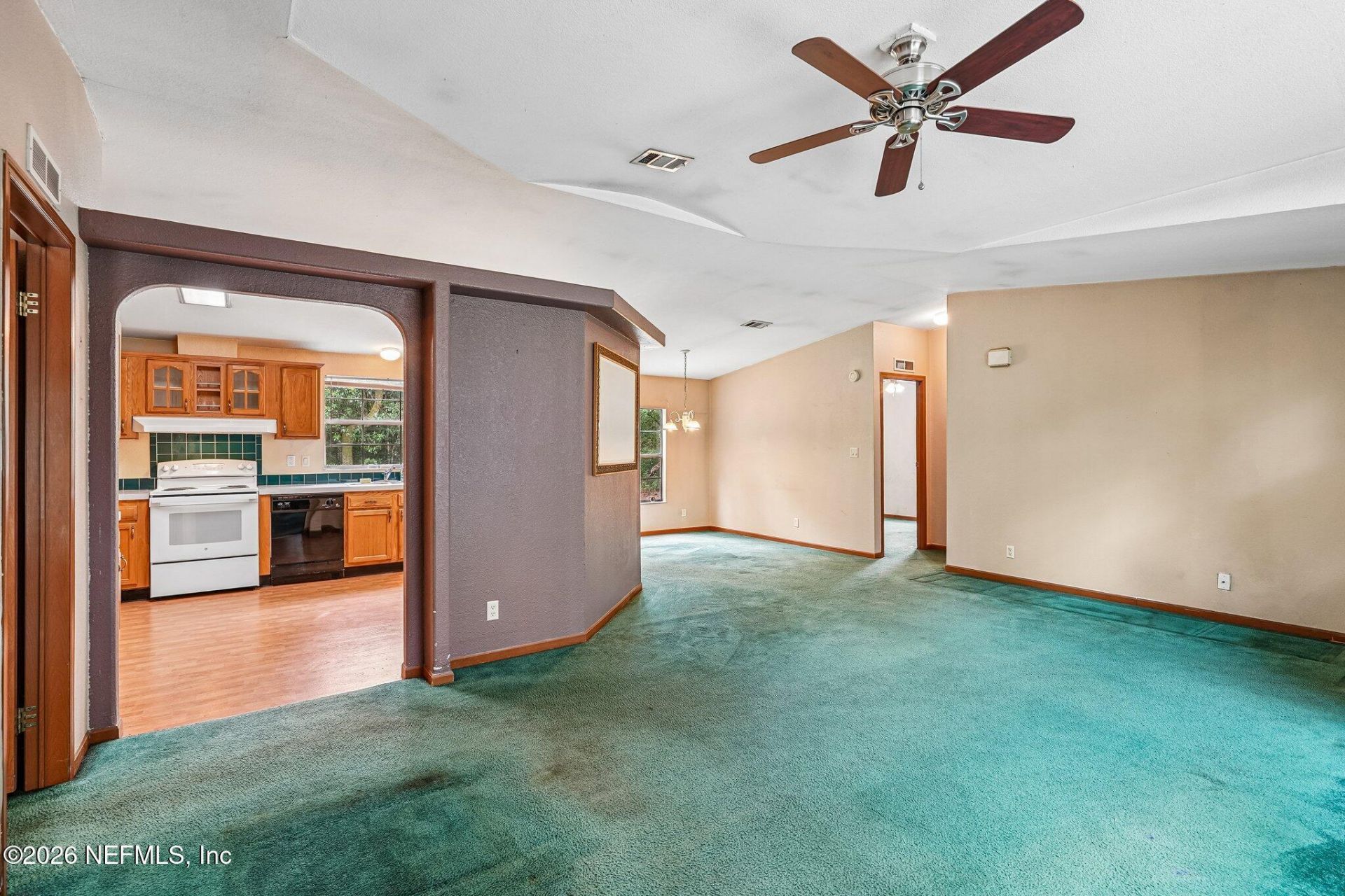 403 E Indiana Street, Florahome, FL 32140 Photo