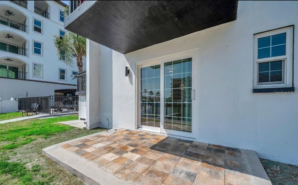 223 Dolphin Point , Clearwater Beach, FL 33767 Photo