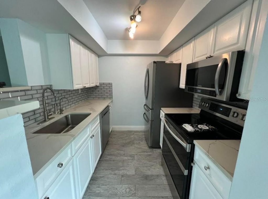 223 Dolphin Point , Clearwater Beach, FL 33767 Photo