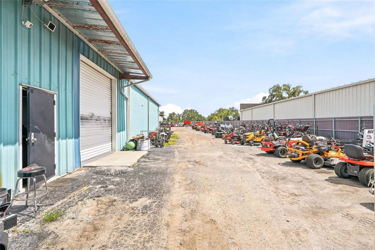 13295 92 Highway , Dover, FL 33527 Photo