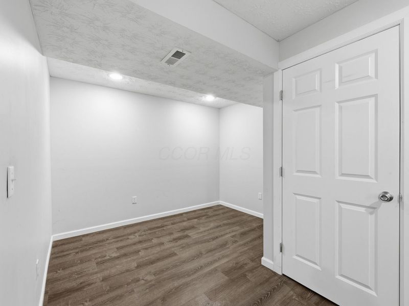 5788 Oak Creek Trail, Dayton, OH 45424 Photo 35