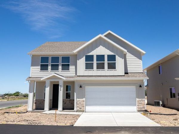 580 W 1775 N, Harrisville, UT 84404