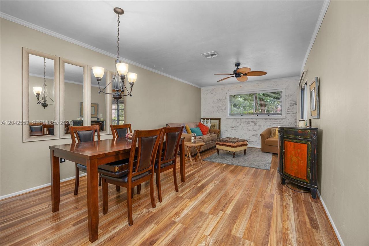 1001 Pine Isle Ln , Unit 1001, Naples, FL 34112 Photo